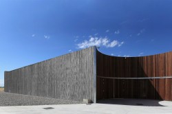 grijalba-arquitectos-proyecto-arquitectura y paisaje-sala barricas belondrade-la seca- Valladolid