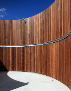 grijalba-arquitectos-proyecto-arquitectura y paisaje-sala barricas belondrade-la seca- Valladolid